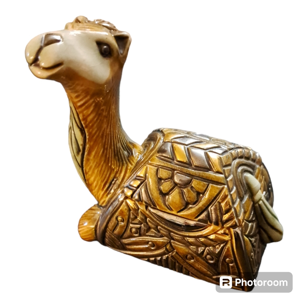 RARE Artesania Rinconada golden Camel #607 retired and signed